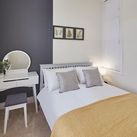 Host & Stay - Fountains Cottage 기스버러 외부 사진
