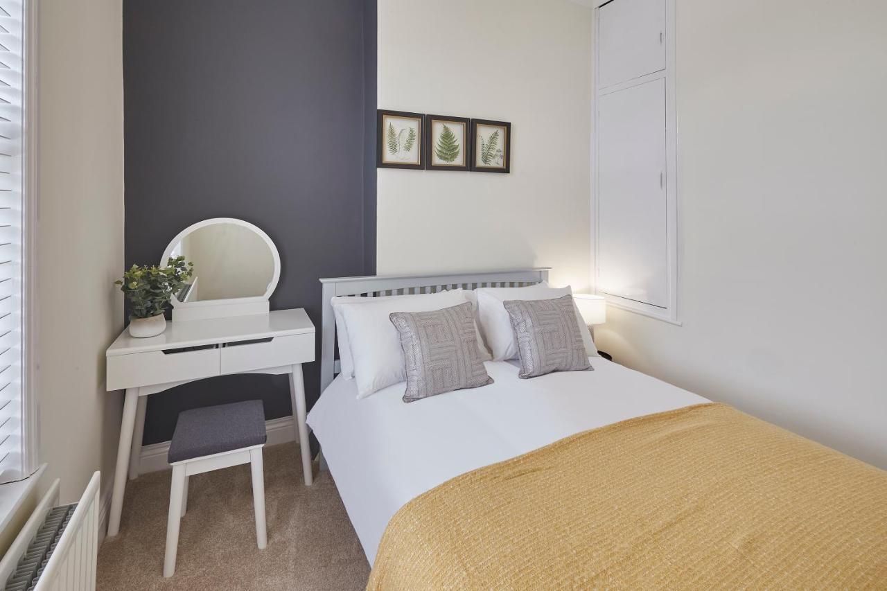Host & Stay - Fountains Cottage 기스버러 외부 사진