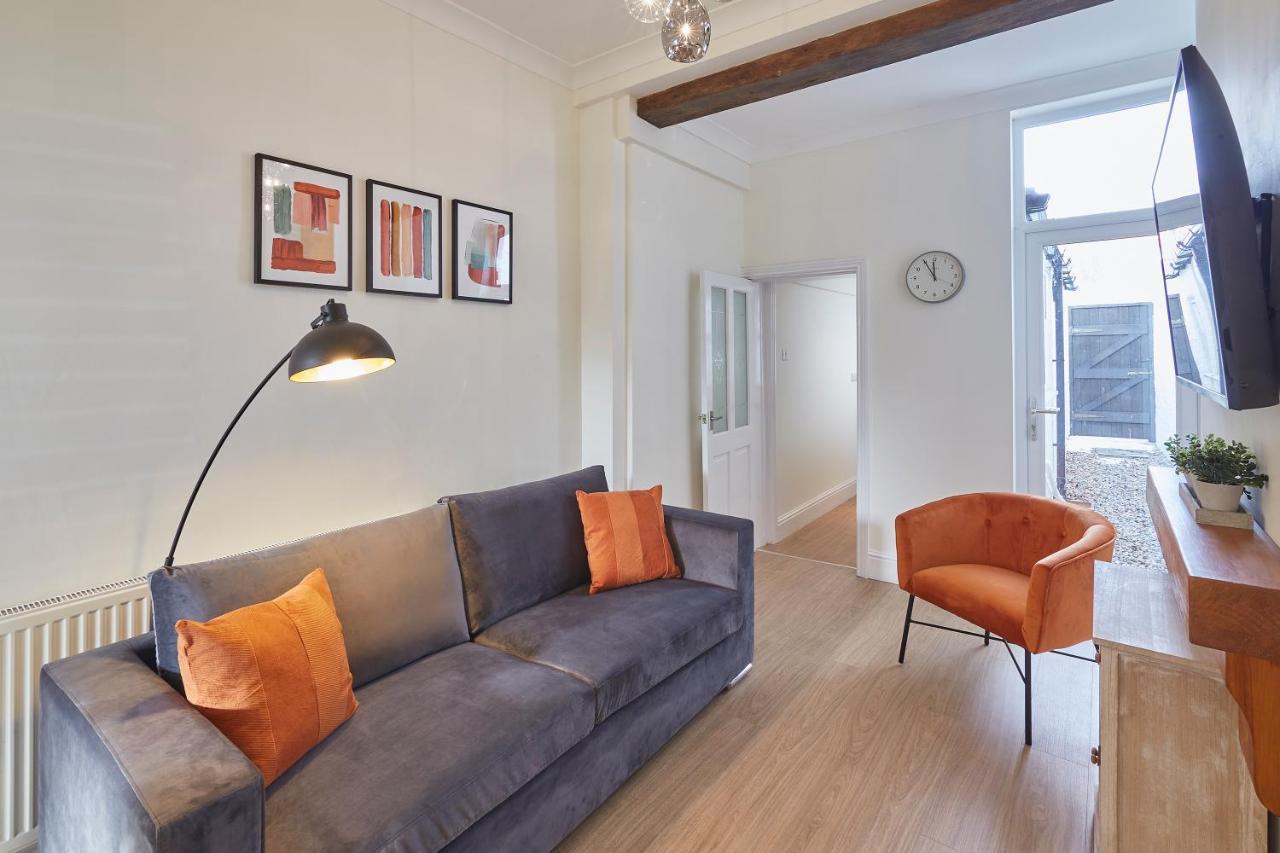 Host & Stay - Fountains Cottage 기스버러 외부 사진